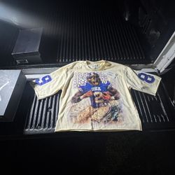 Graphic Tee (football)