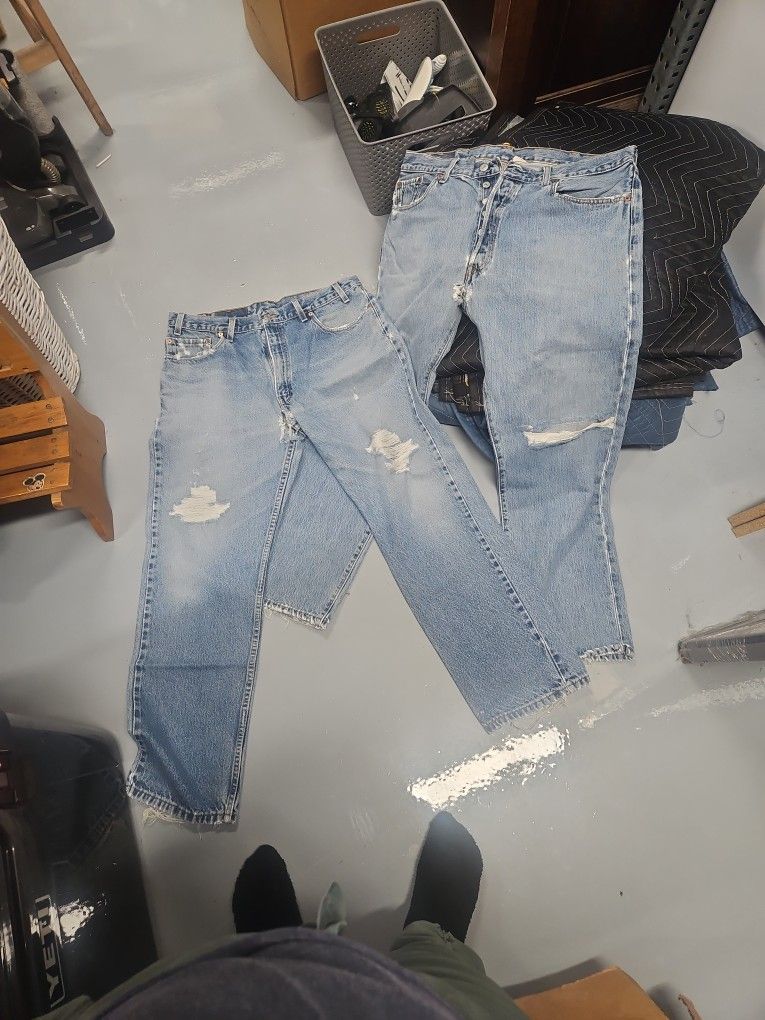 Levi's