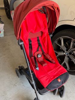 Red Baby Stroller / Sturdy Fold‑able Travel Stroller Great Condition