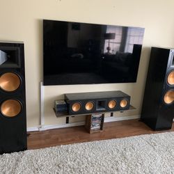 Klipsch Speakers Set,  Left Right & Center 