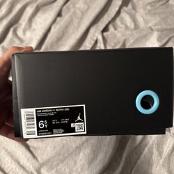 Jordan 11 Gama Blue (6.5)