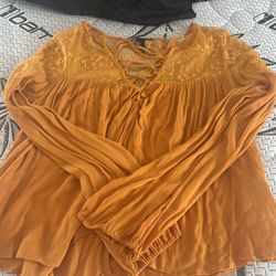 Women’s Blouse
