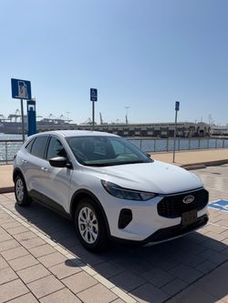2024 Ford escape sport active