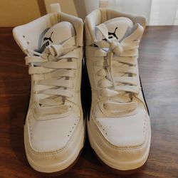 Boys Puma Shoe