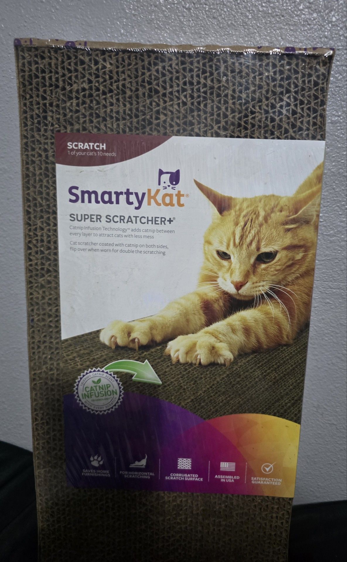 Cat scratcher