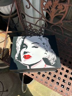 Marilyn Monroe Box!