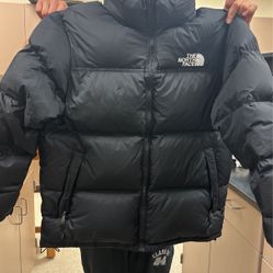 TNF Black Puffer Jacket 