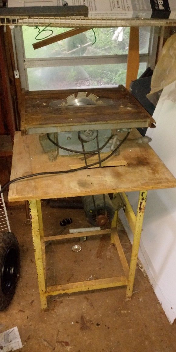 Table Saw