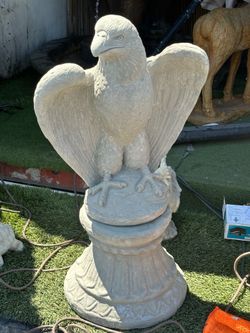 Eagle statue
