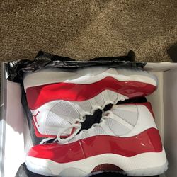 Jordan 11 cherry