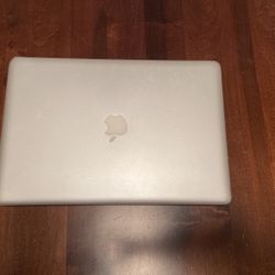 2011 Macbook Pro 15”  A1286
