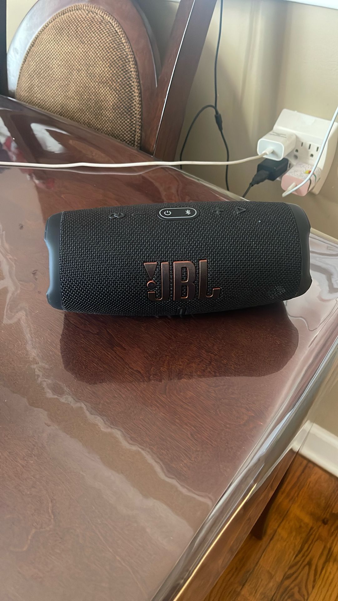 JBL Charge 5