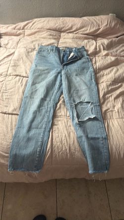 Light Wash Distressed Straight Leg Jeans