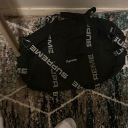 Supreme Duffle Bag 2018