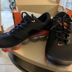 Nike Air Bapormax Gs Size 6 Y