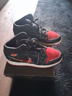 Jordan 1 mid