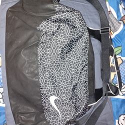 Small Nike Gym Exercise Duffel Bag