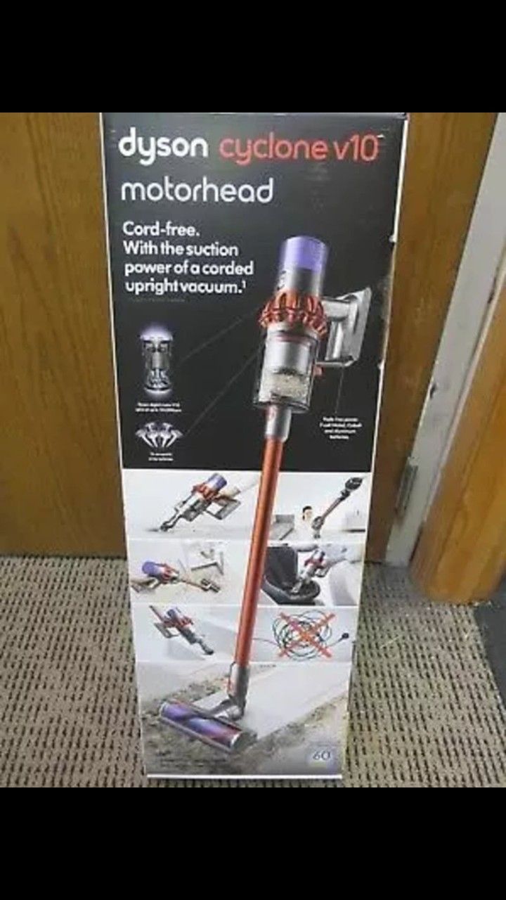 Dyson v10 motorhead