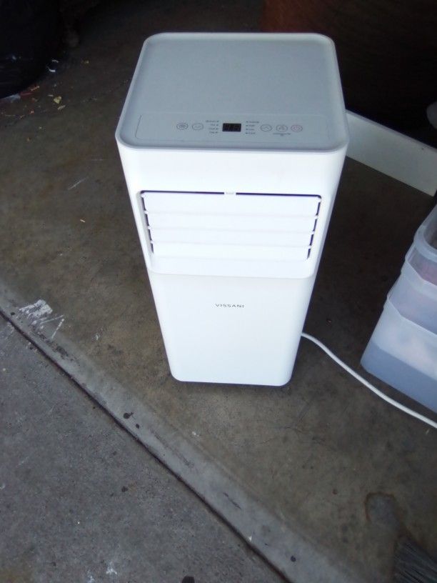 Vissani Air Conditioner 
