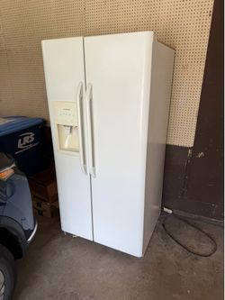 Refrigerator Frigidaire