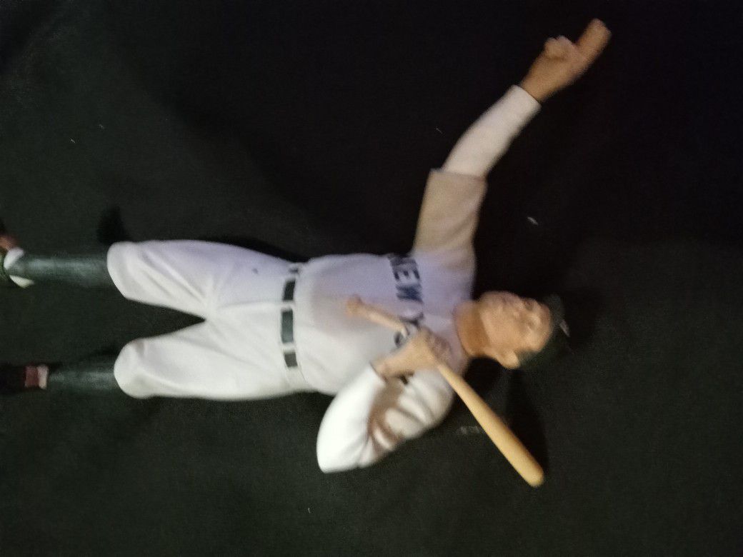 Babe Ruth Action Figure 7 1/2 In