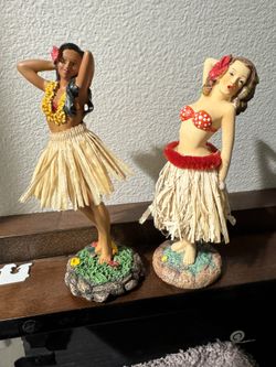 Dashboard Hula Doll