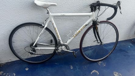 BIKE LEMON FULL CARBONO 56