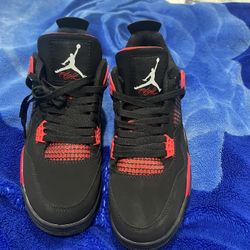 Jordan 4 Retros Thunder Red