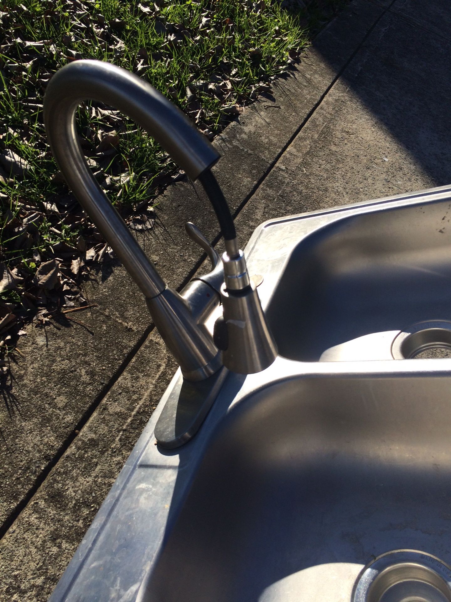 Kraus sink and faucet