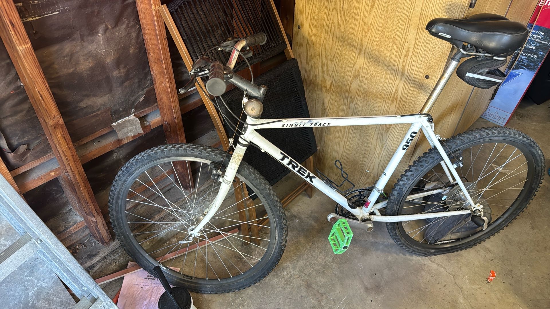 Trek Bike 950 Single Track