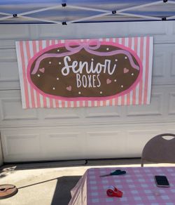 Poster senior boxes