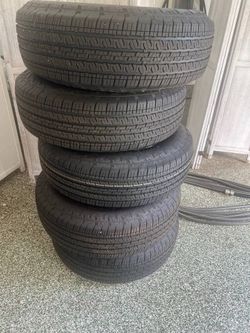 Jeep Wrangler 245/75R17 Nexen Tires with wheels