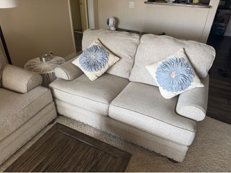 bob’s furniture