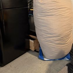 Le Pouf Asher 6.5ft bean bag