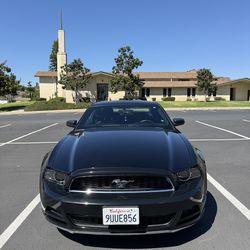 2014 Ford Mustang V6