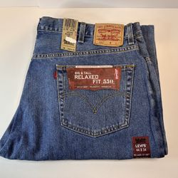 Levi's Relaxed Fit 550 Men's Jeans, Size 44x34 (New!)