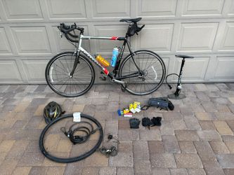 Cannondale Road Bike with Accessories