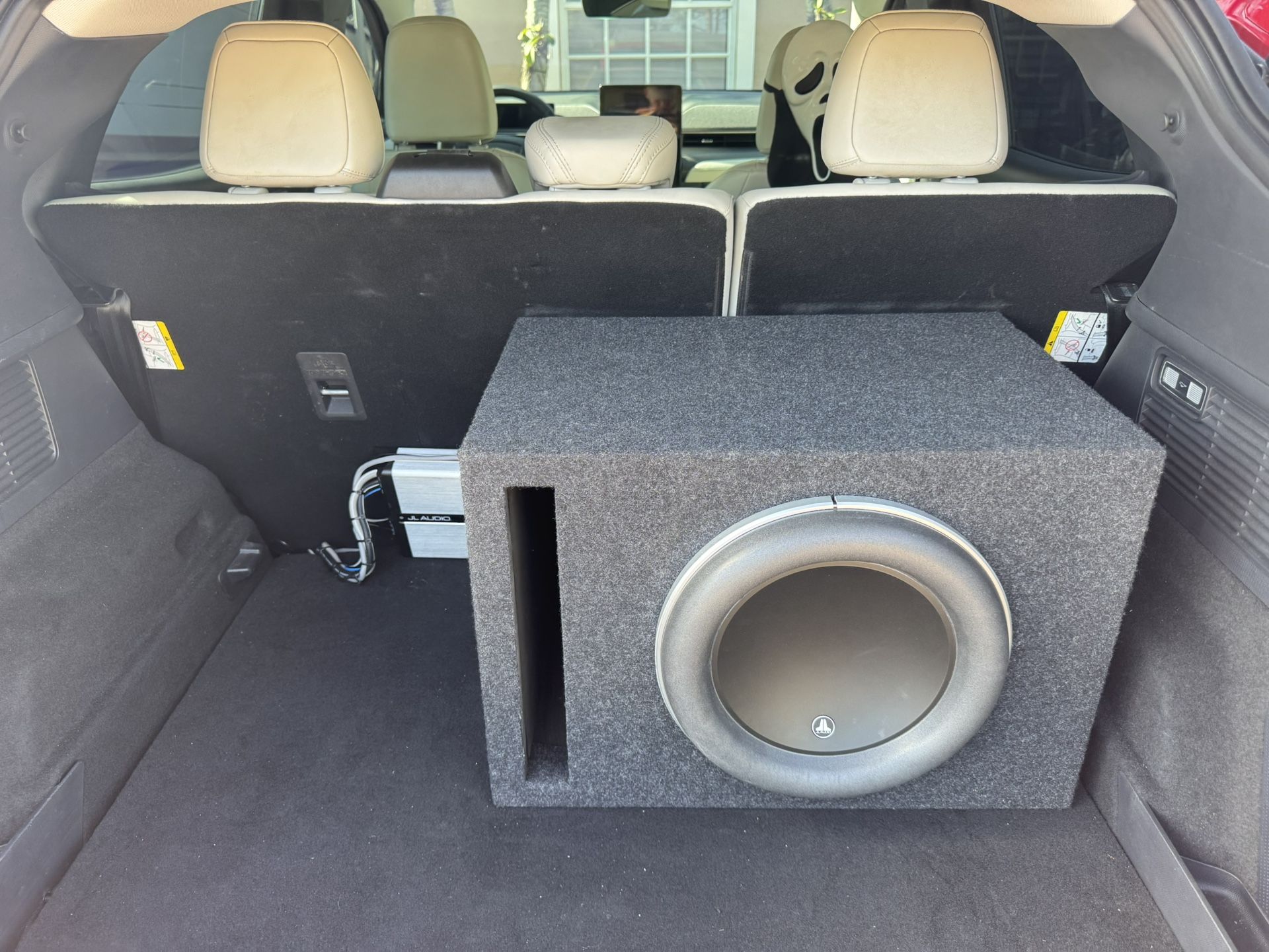 JL W7 Subwoofer 12in With JL Amp