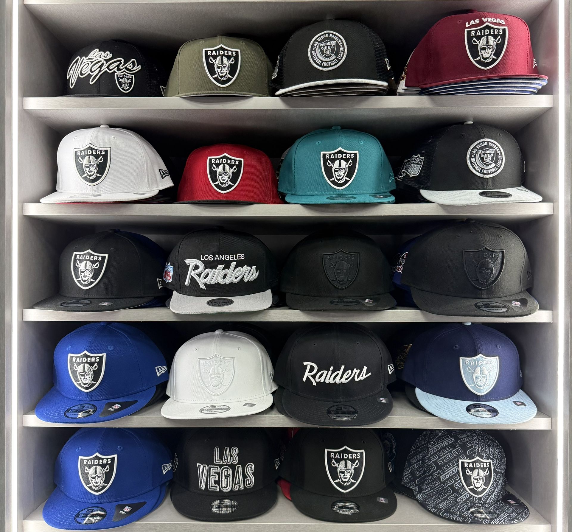 Las Vegas Raiders SnapBack Hat π§’