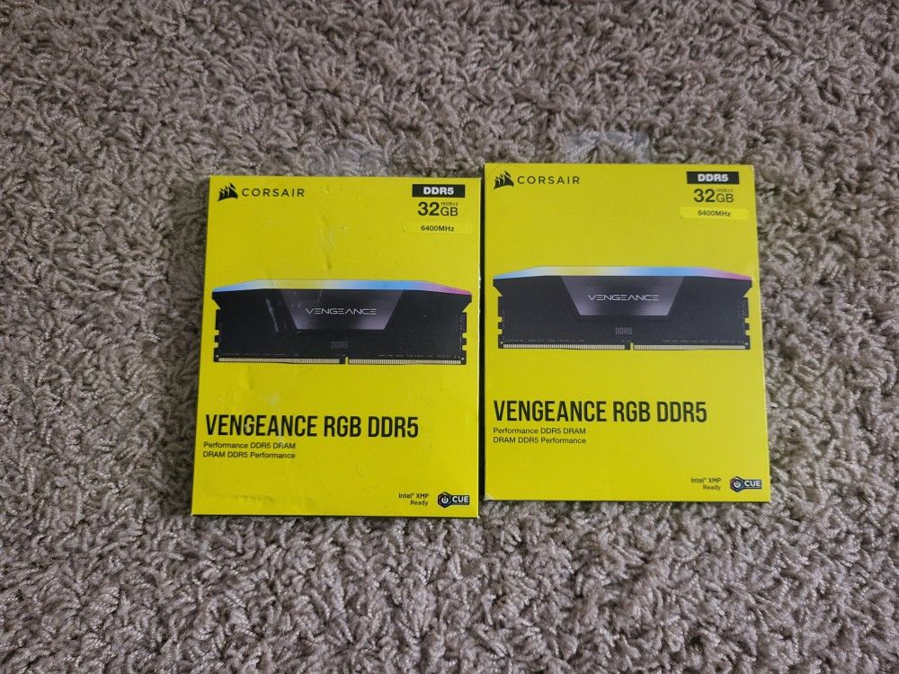 Set Of 2 Corsair Vengeance RGB DDR5 (16GB x 2) 32 GB CL36 6400 MHz