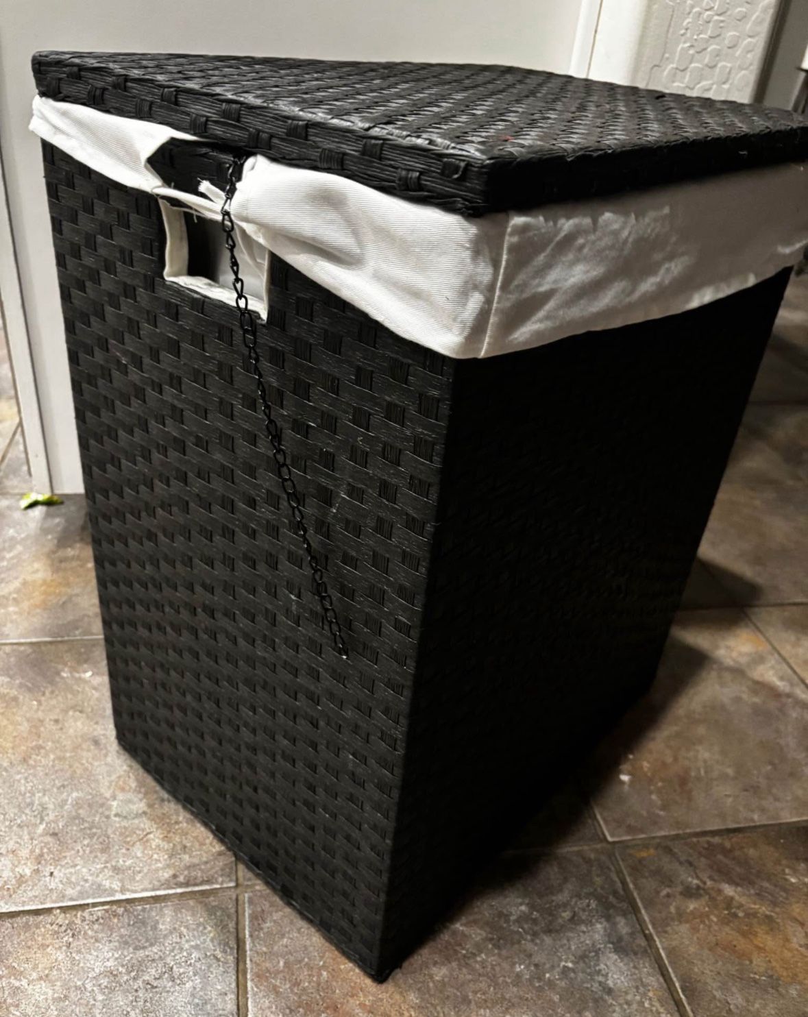 Laundry basket or storage  caddy 14x20x24”
