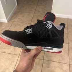 Jordan 4 Retro Bred (2019)