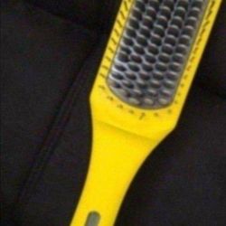 Dryabar heated brush
