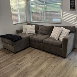 Modular 92” Reversible Chaise Sleeper With Storage Ottoman