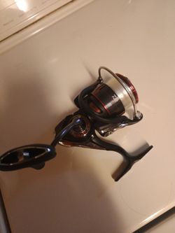 Spinning reel daiwa Fuego 4000