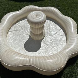 Blow Up Water Fountain Water Play 