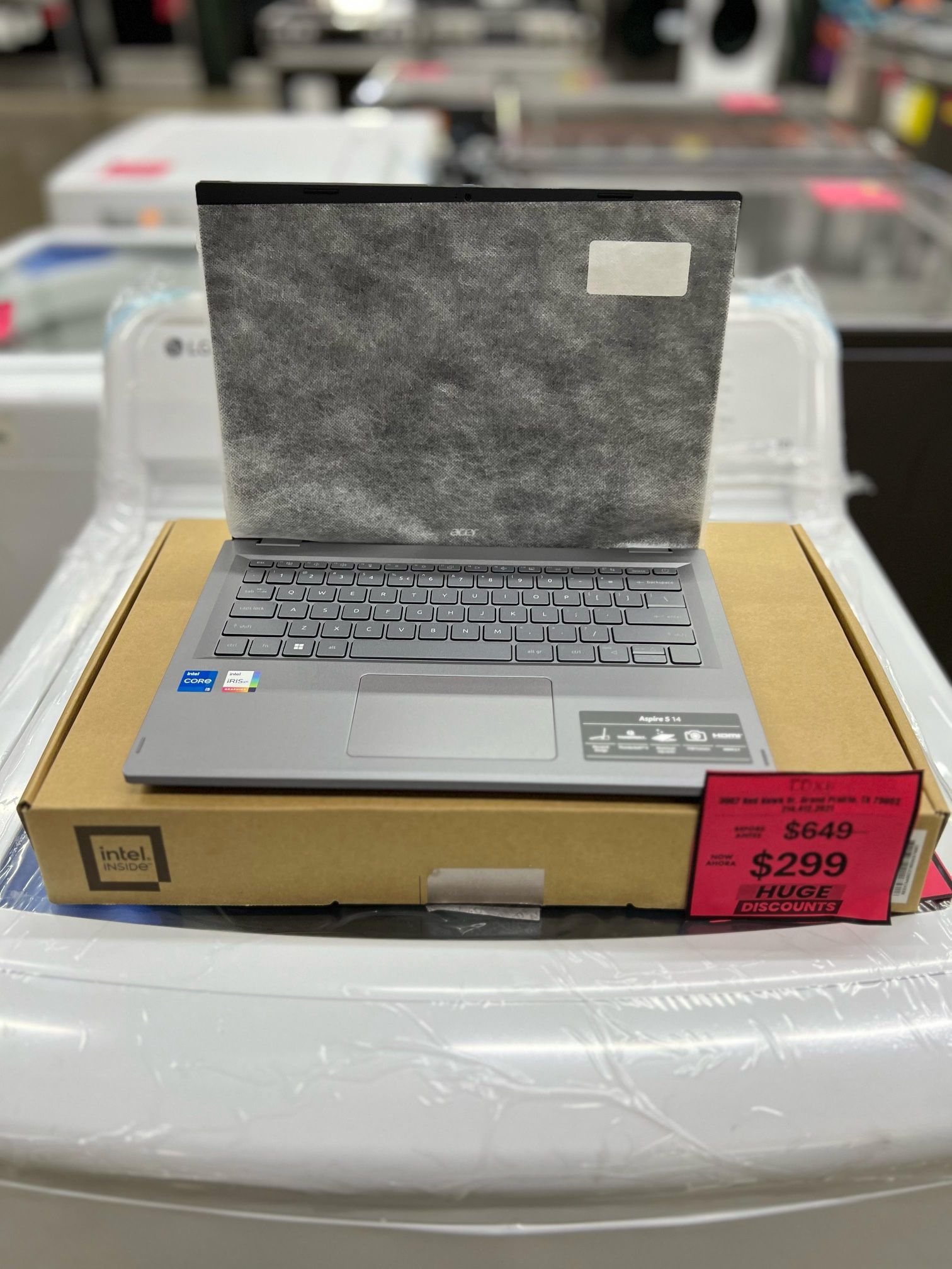 FREE CHAIR- Acer Aspire 5 14 Slim Laptop