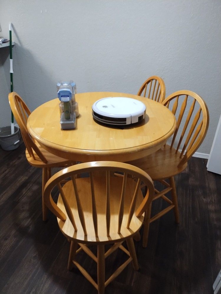 Dining Table With Chairs 