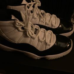 Jordan Retro 11 “Gratitude” Size 11