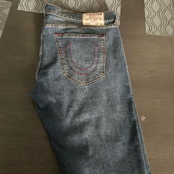 True religion jeans size 42